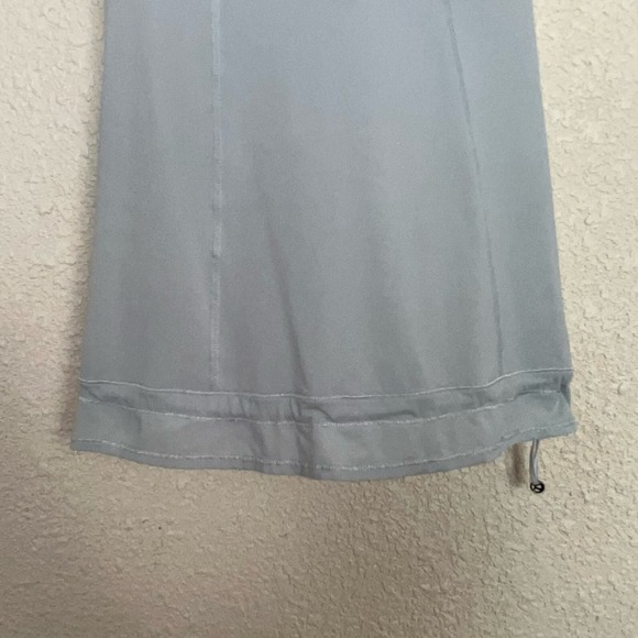 Lululemon Run Ta Ta Topper Athletic Tank Womens size 4 White Gray Lightweight - Picture 9 of 12